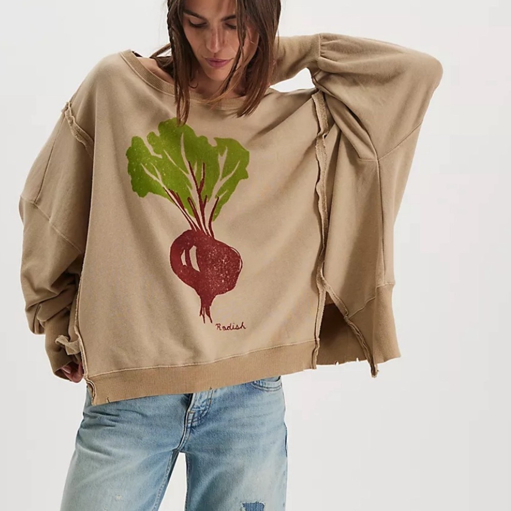 NWOT We The Free Graphic Camden Pullover in Radish Size Small
